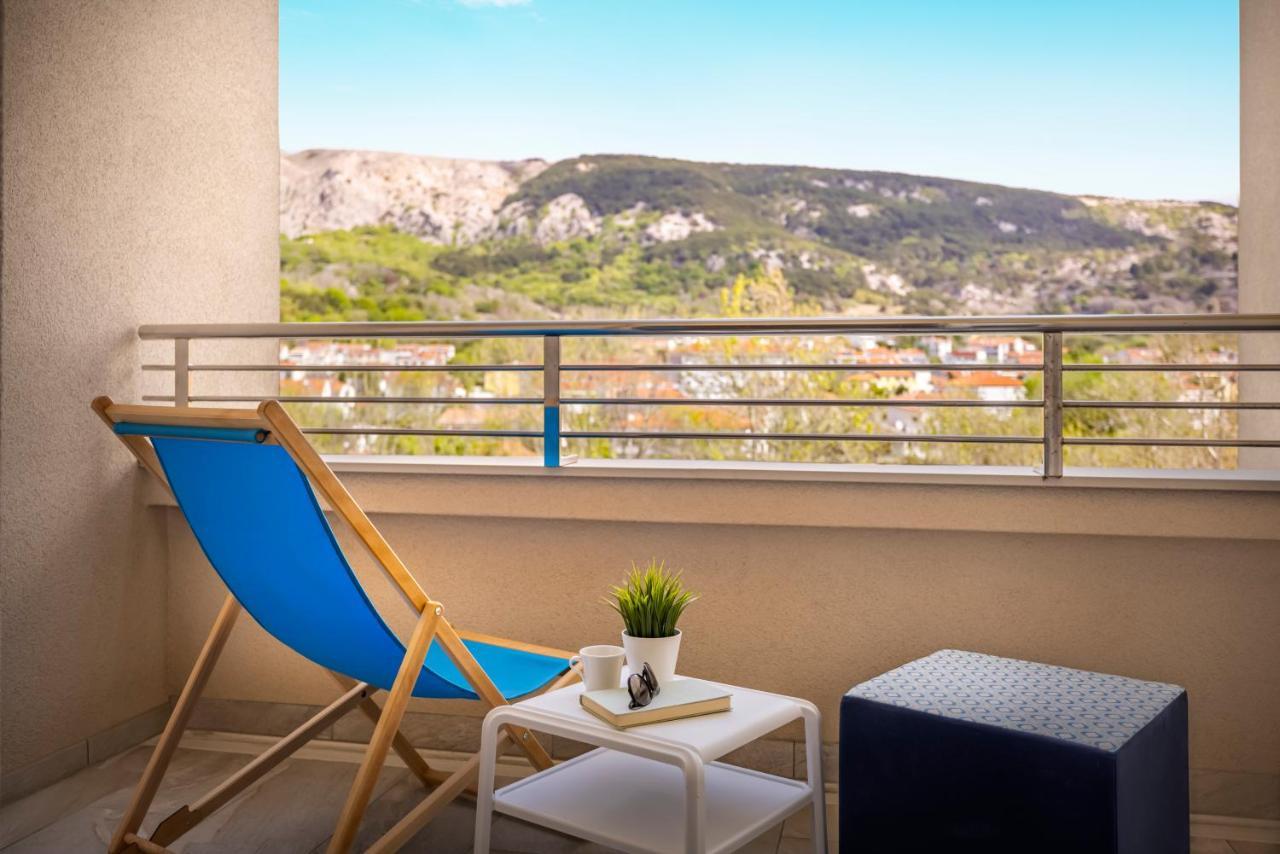 Sunny Baska Hotel By Valamar, Ex Corinthia ภายนอก รูปภาพ